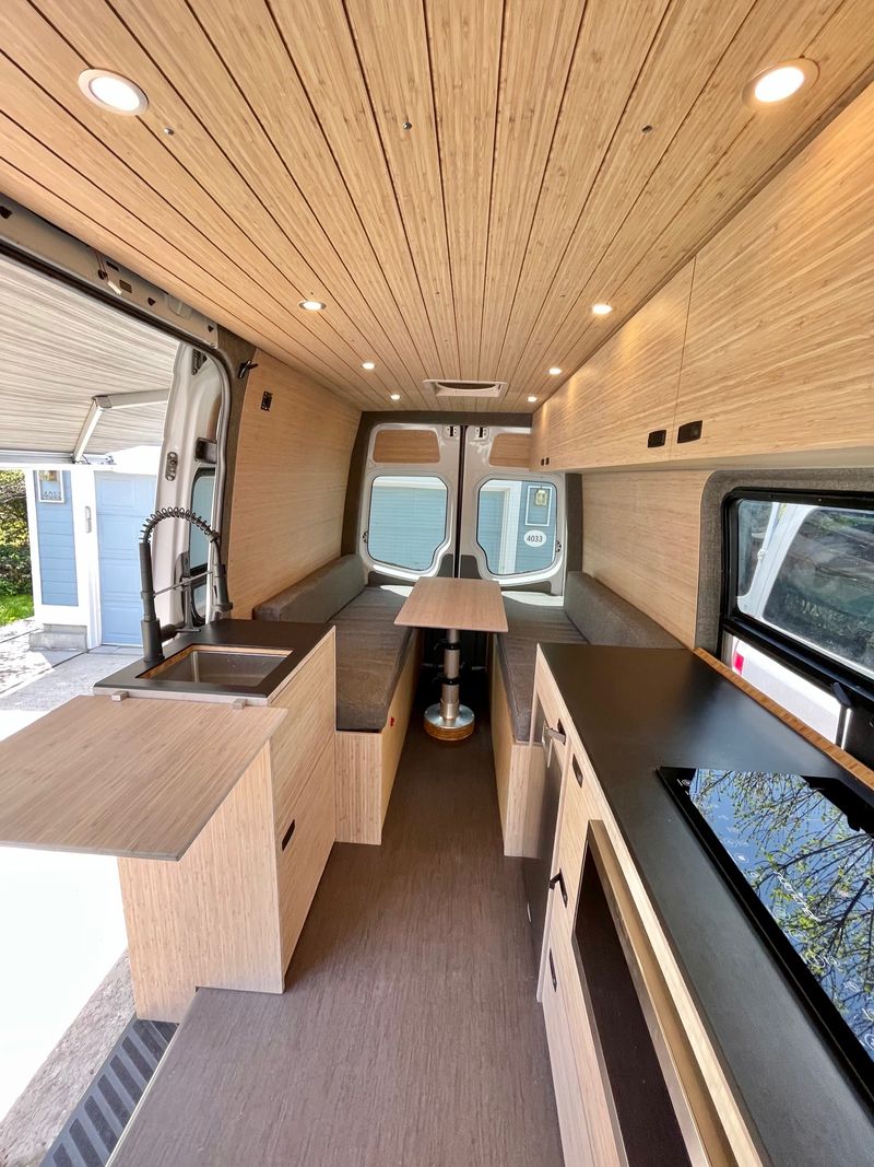 Picture 5/14 of a 2018 MB Sprinter 144 4x4 for sale in Boulder, Colorado