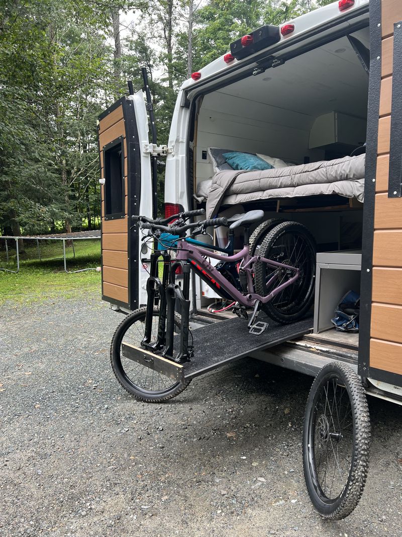 Picture 4/15 of a 2017 ram promaster 2500 for sale in Enfield, New Hampshire