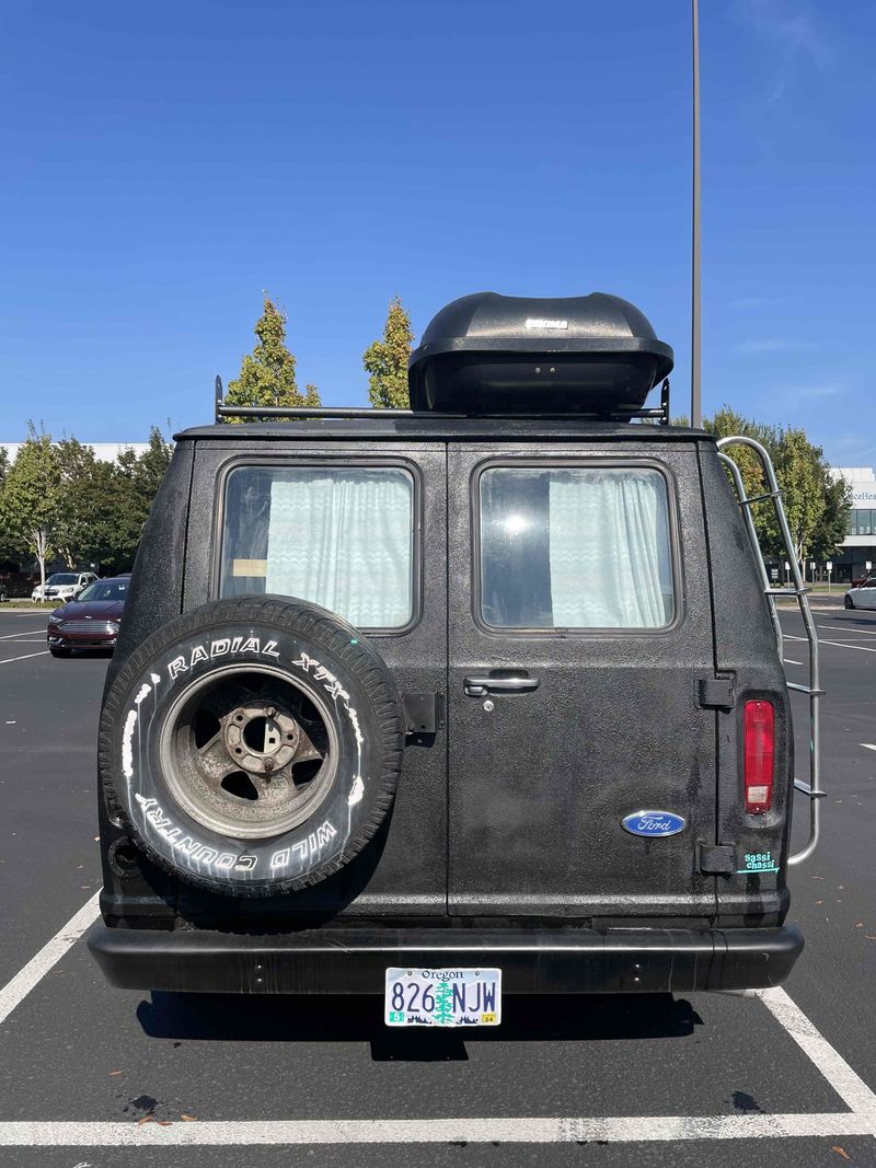 Picture 4/34 of a 1989 Ford Econoline E150 for sale in Vancouver, Washington
