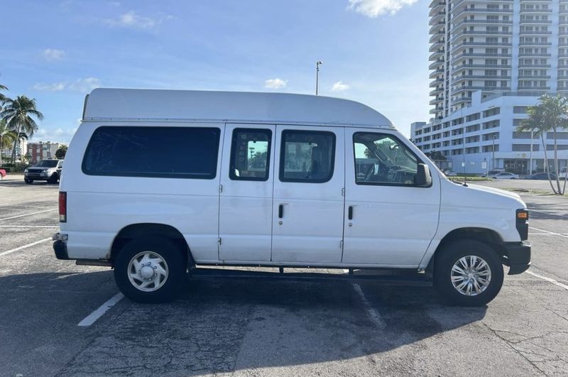 Picture 2/11 of a 2012 ford e250 van  for sale in Davenport, Florida