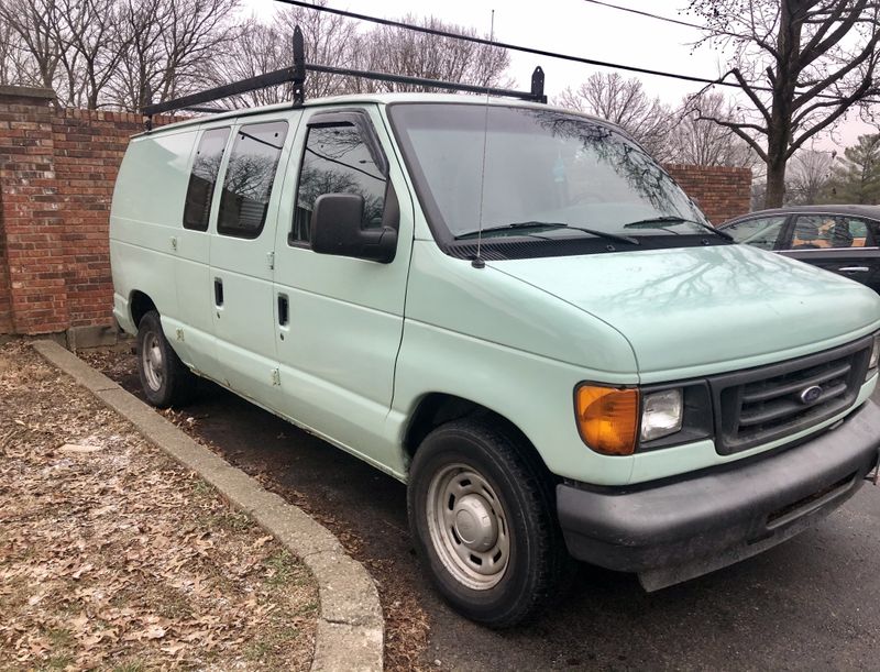 Picture 3/40 of a 2005 Ford E-150 Conversion for sale in Cincinnati, Ohio