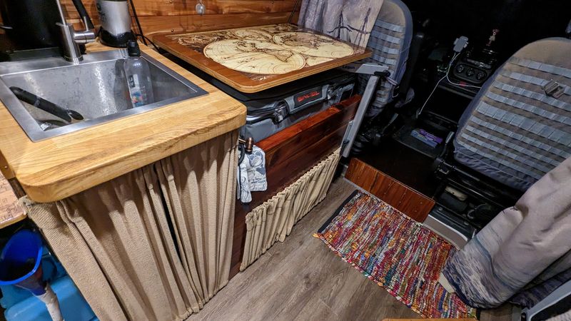 Picture 5/30 of a 2017 Ram ProMaster 3500 (new engine) for sale in Las Vegas, Nevada