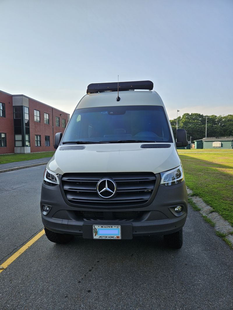 Picture 3/16 of a 2022 Winnebago Revel, 44E 4WD for sale in Gorham, Maine
