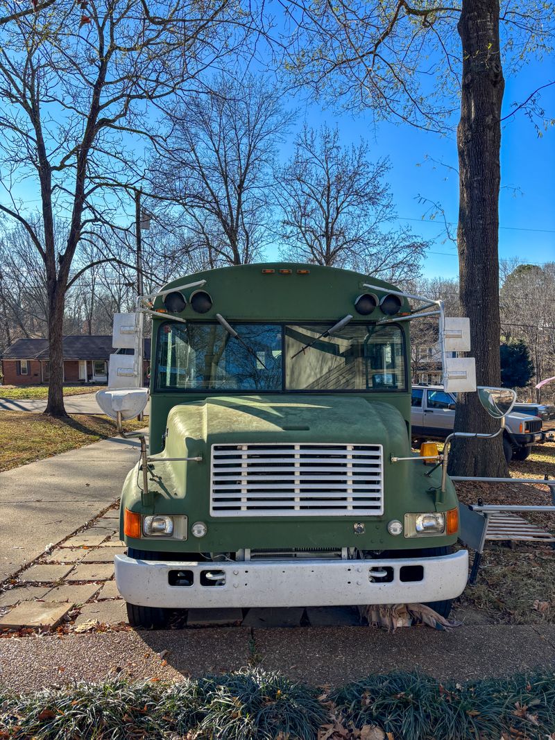 Picture 2/20 of a 2002 International 3800 for sale in Hendersonville, Tennessee