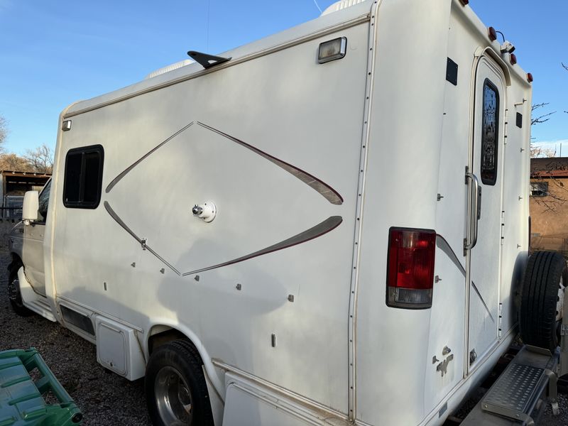 Picture 4/12 of a 2001 F450 Diesel for sale in Albuquerque, New Mexico