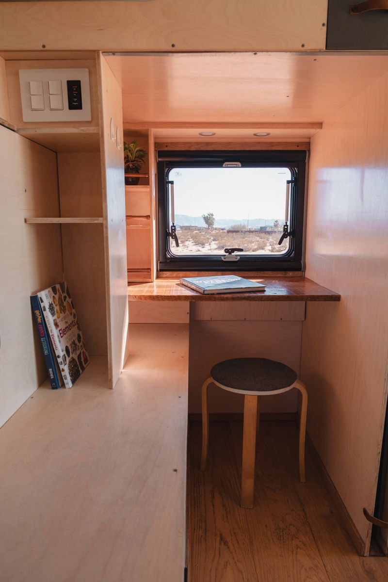 Picture 5/16 of a 2024 Ford F550 Overland Truck RV for sale in Los Angeles, California