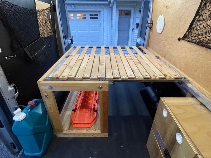 Picture 4/16 of a 2019 Ford Transit Medium Roof Camper Van for sale in Yonkers, New York