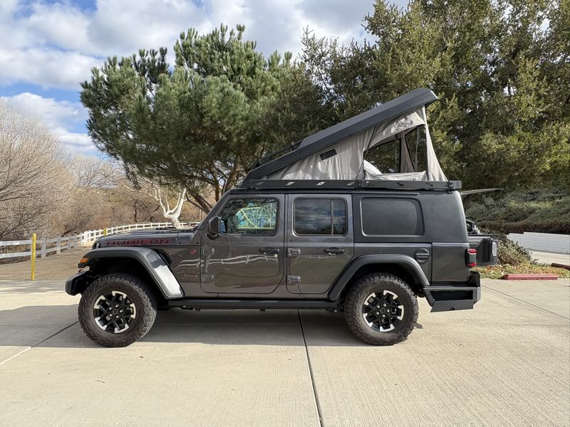 Picture 1/21 of a 2024 Jeep Rubicon Camper for sale in Temecula, California