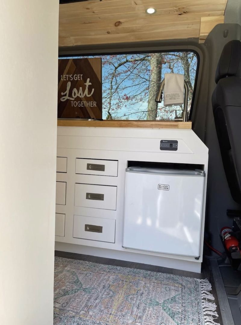 Picture 2/15 of a 2007 Dodge Sprinter Standard Full Vanlife Build for sale in Austin, Texas