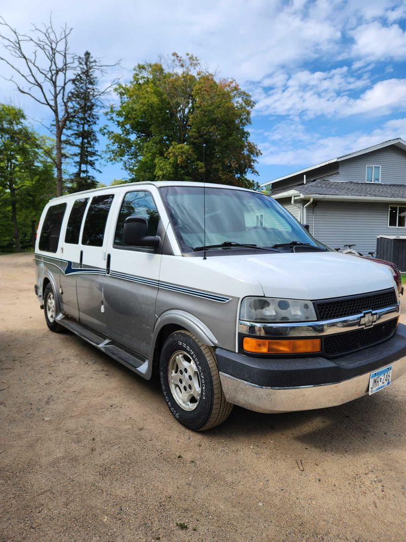 Picture 5/5 of a 2005 Chevy Express 1500 passenger van for sale in Seattle, Washington