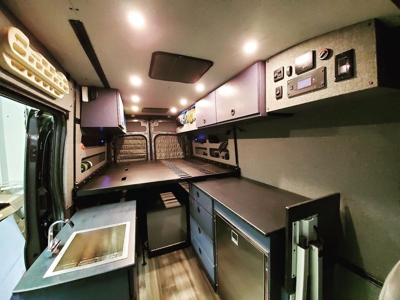 Picture 5/5 of a 2017 Ford Transit T250 for sale in Oregon City, Oregon