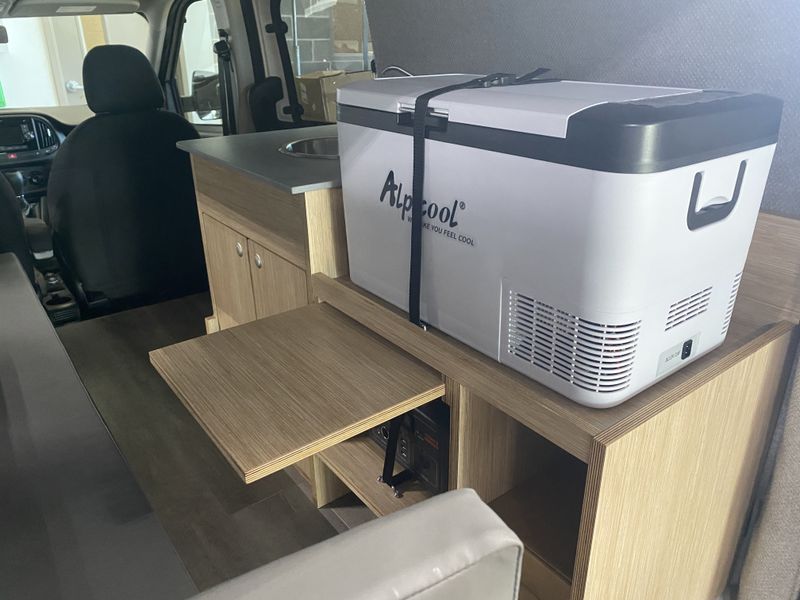 Picture 2/7 of a 2020 Ram Promaster City for sale in Villa Ridge, Missouri