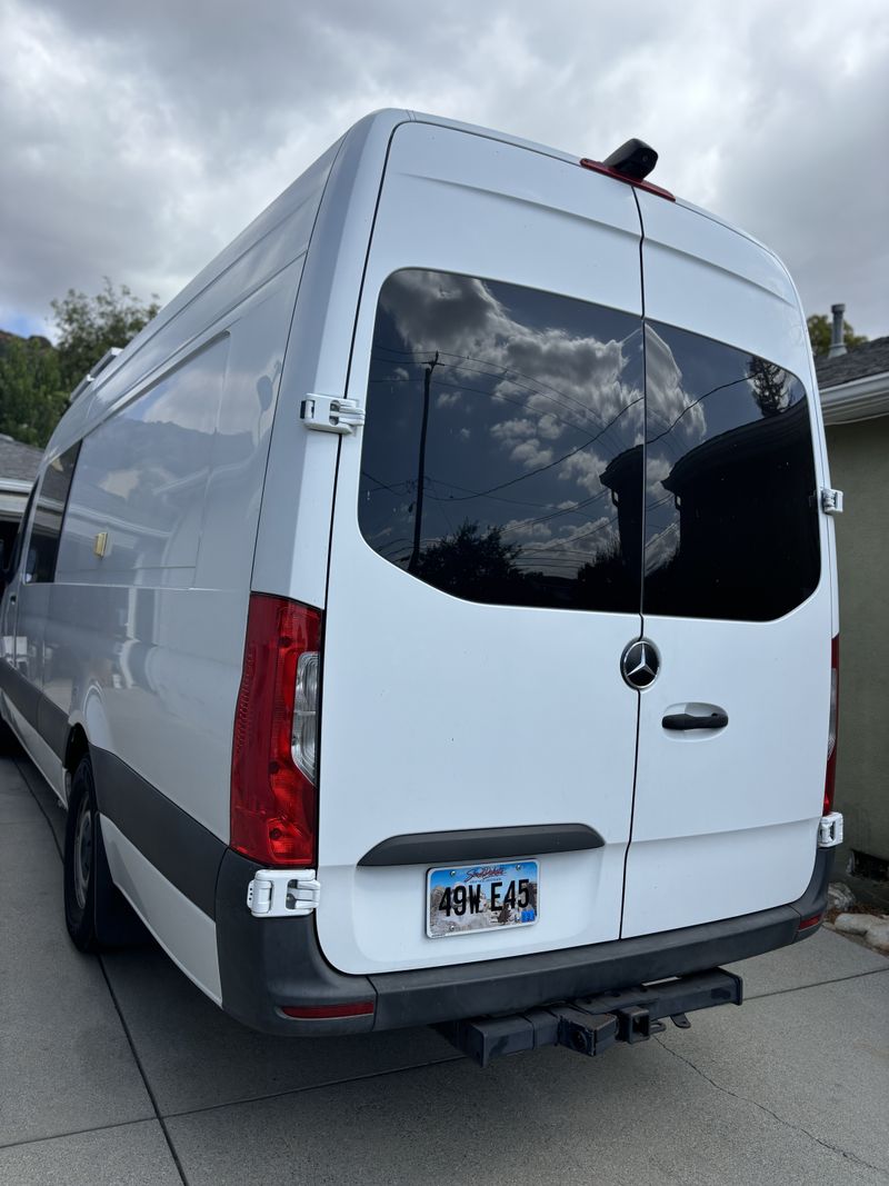 Picture 3/37 of a Low miles 2019 Mercedes Sprinter 2500 Turbo Diesel 3.0 V6   for sale in Monrovia, California