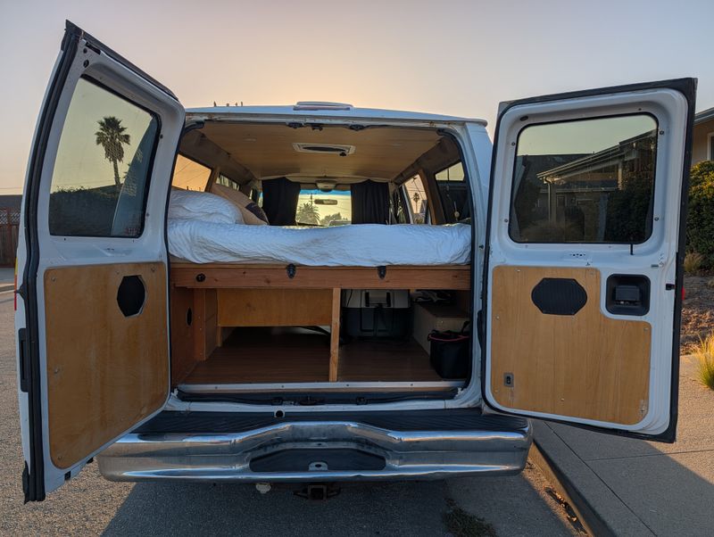 Picture 5/33 of a 2002 Ford E-150 V8 Self-Converted Campervan for sale in Santa Cruz, California