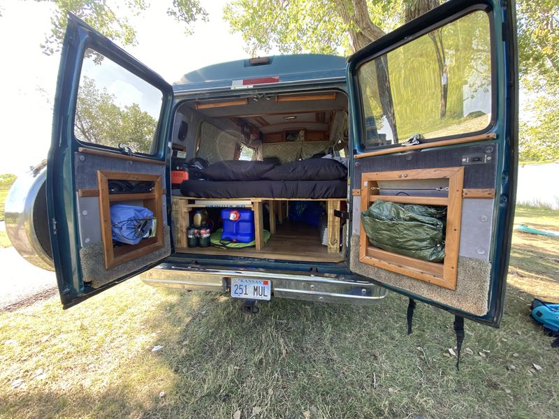 Picture 3/19 of a 1993 Chevy G20 for sale in Lawrence, Kansas