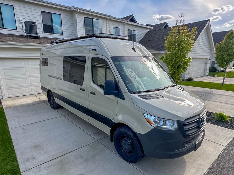 Picture 3/26 of a Air Conditoner! Sprinter 170 Delivery Available for sale in Spokane, Washington