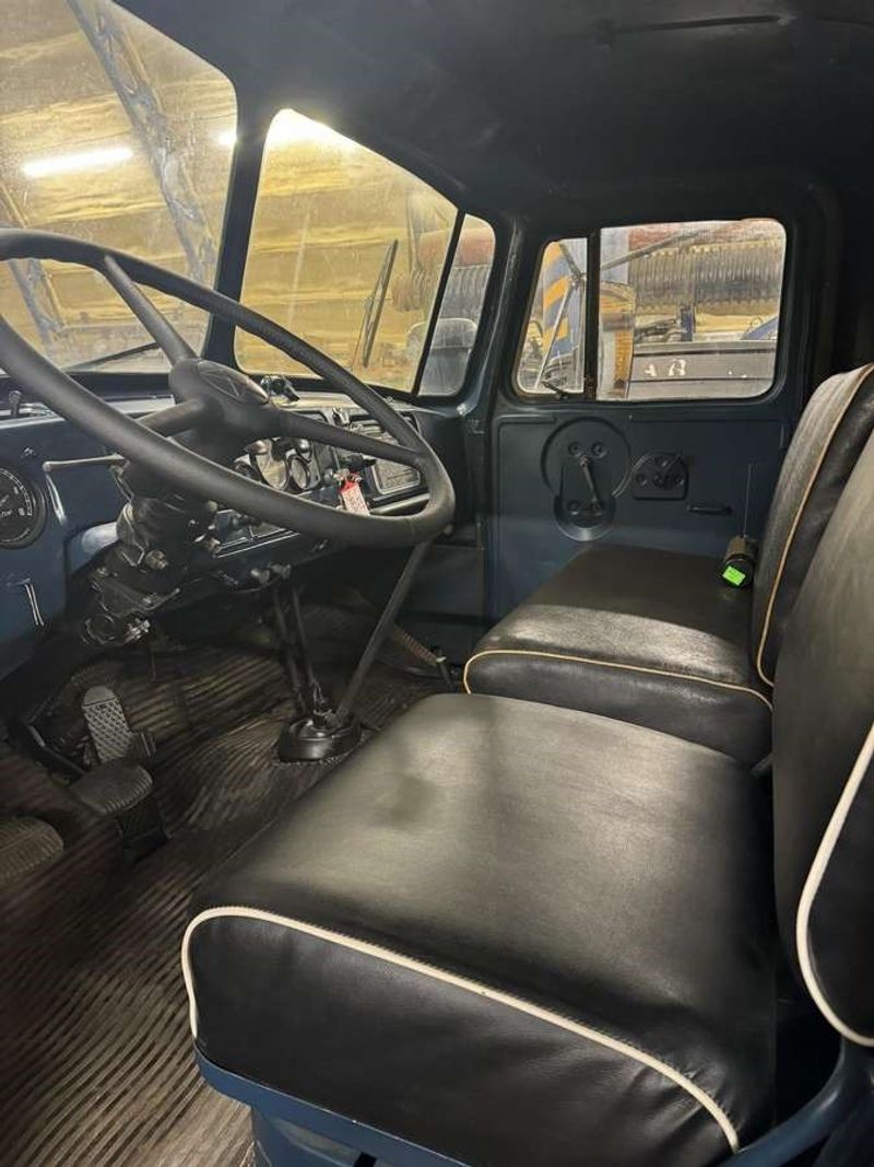 Picture 5/10 of a Restored 1985 Russian/Soviet Ural 375 V8 6x6 for sale in Salt Lake City, Utah