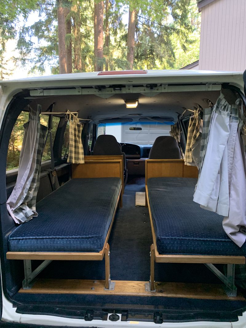 Picture 2/7 of a 1993 Ford E150 Campervan for sale in Seattle, Washington
