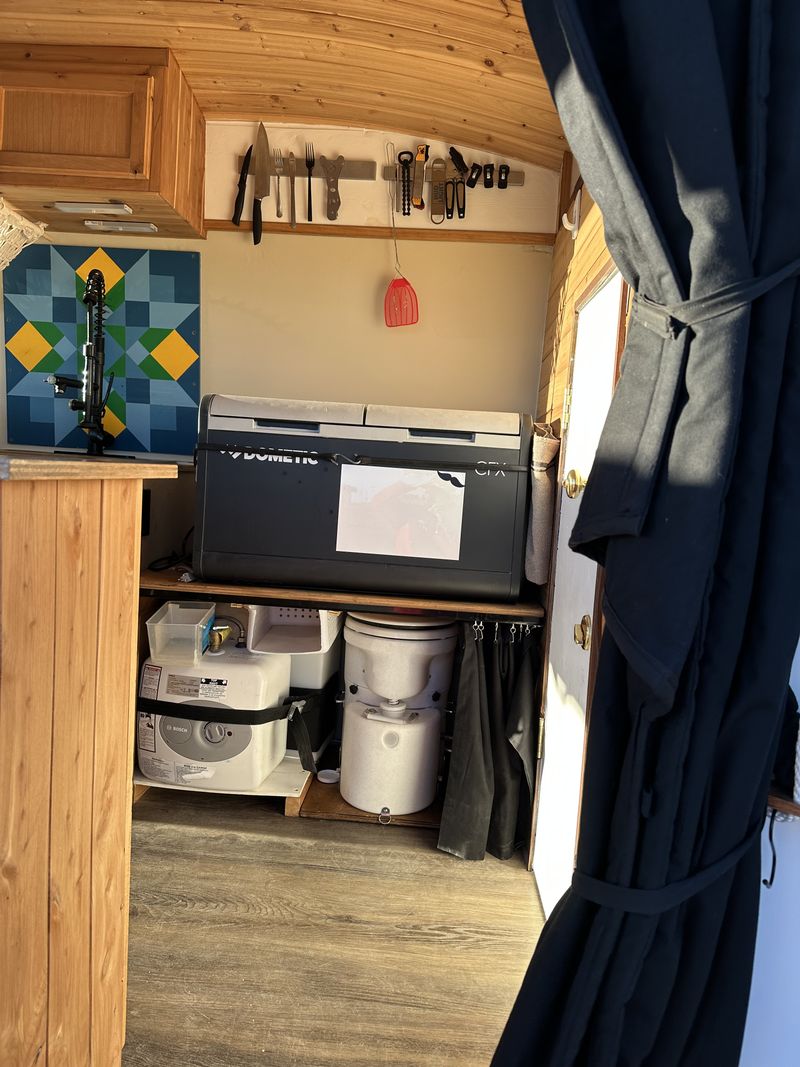 Picture 5/17 of a 2021 ford transit high roof extended for sale in Denver, Colorado