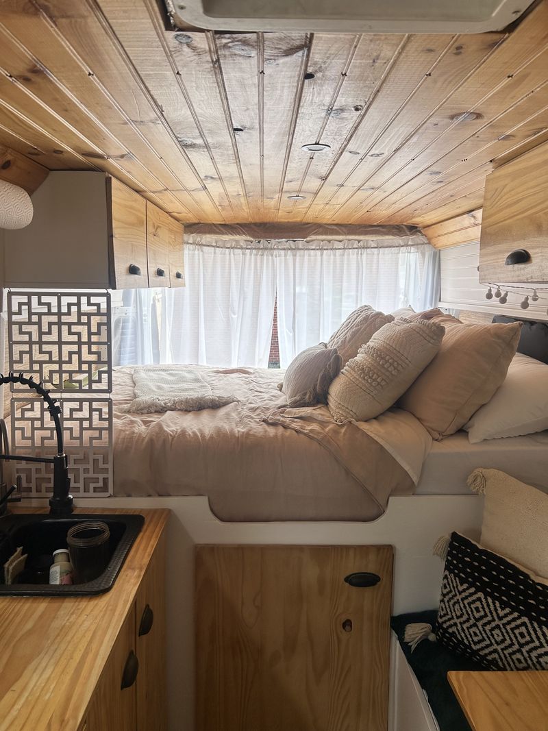 Picture 5/16 of a Peaceful vibe high roof camper van in excellent condition for sale in Denver, Colorado