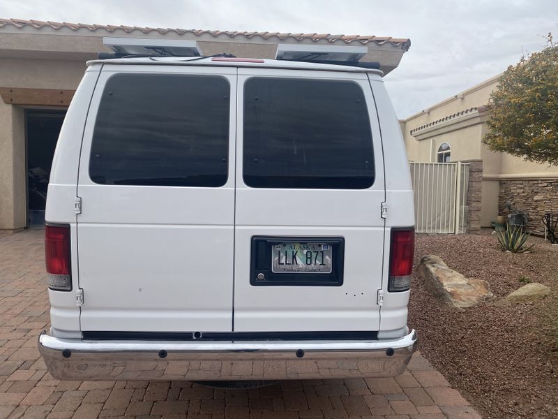 Picture 3/25 of a 2012 E350 Super Duty Passenger XLT for sale in Lake Havasu City, Arizona