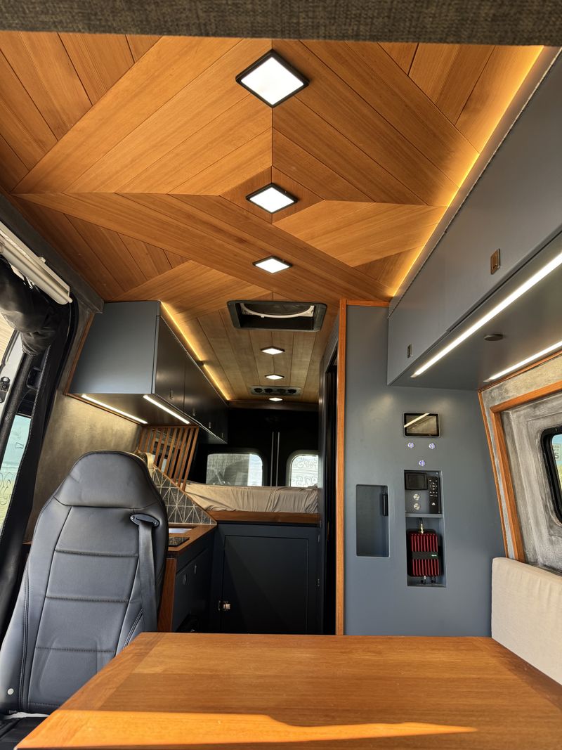Picture 2/19 of a Mercedes Sprinter 170 4x4 with Solar Sail for sale in Arroyo Grande, California