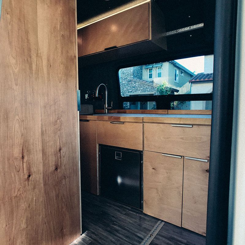 Picture 4/14 of a 2018 Sprinter Van, diesel, 4x4 built by Rossmönster Vans for sale in Camarillo, California