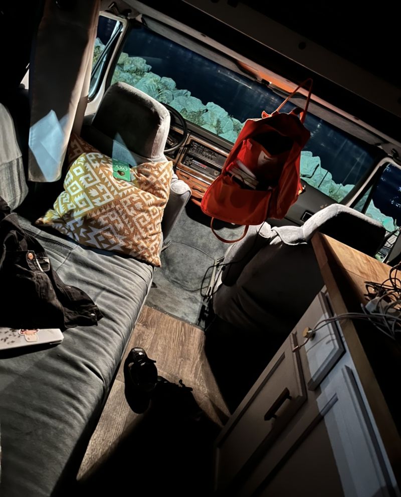 Picture 4/9 of a 1991 Ford E-250 Camper for sale in Los Angeles, California