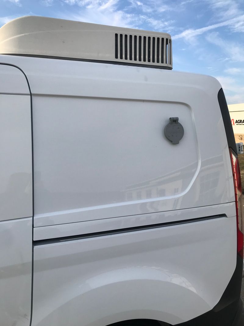 Picture 3/14 of a 2017 Ford Transit Connect XL for sale in Medina, Ohio