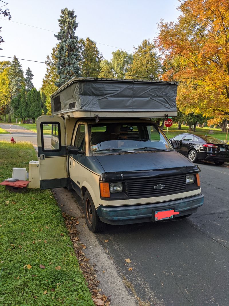 Picture 1/6 of a 1990 Tiger Provan - Chevy Astro Conversion for sale in Hopkins, Minnesota