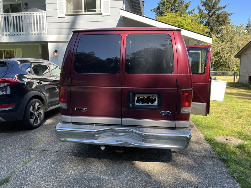 Picture 4/12 of a 2003 Ford e-150 econoline converted camper van for sale in Olympia, Washington