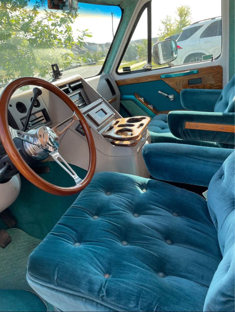 Picture 3/12 of a 1994 GMC Vandura – Fully Converted Camper Van – Off-Grid Rea for sale in Austin, Texas