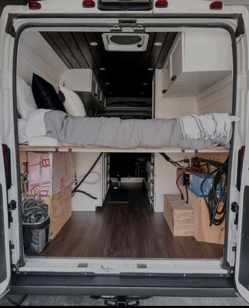 Picture 4/13 of a 2019 Dodge Promaster 2500 159 WB for sale in Saint Paul, Minnesota