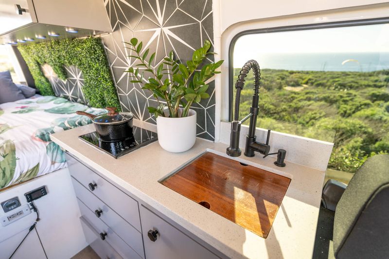 Picture 5/23 of a 2019 Mercedes Sprinter 3500 Ext 170" A Modern Luxury Van  for sale in San Diego, California