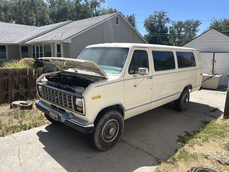Picture 3/14 of a 1991 Ford Econoline E350, Club Wagon XLT for sale in Boise, Idaho