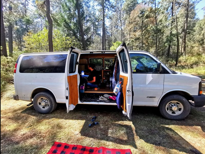 Picture 1/20 of a 2003 Chevy Express 3500 2WD Campervan fully equipped for sale in Los Angeles, California