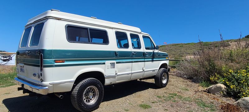 Picture 5/20 of a 1990 Ford E250 Sporstmobile 4x4 for sale in Santa Barbara, California