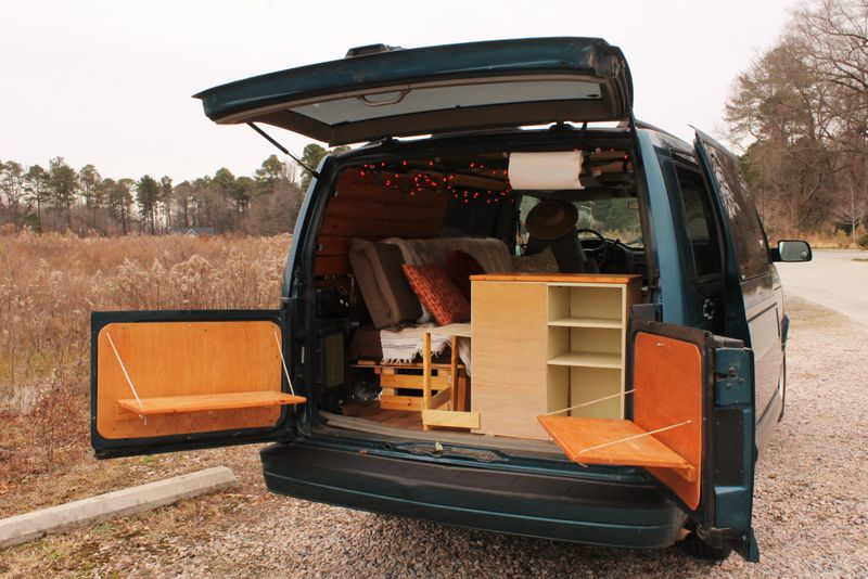 Picture 1/20 of a 2000 Chevy Astro for sale in Raleigh, North Carolina