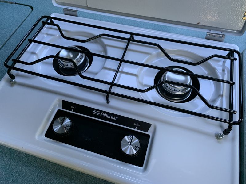 Picture 4/20 of a 2000 Ford Econoline E-150 GTRV Conversion  for sale in Gig Harbor, Washington