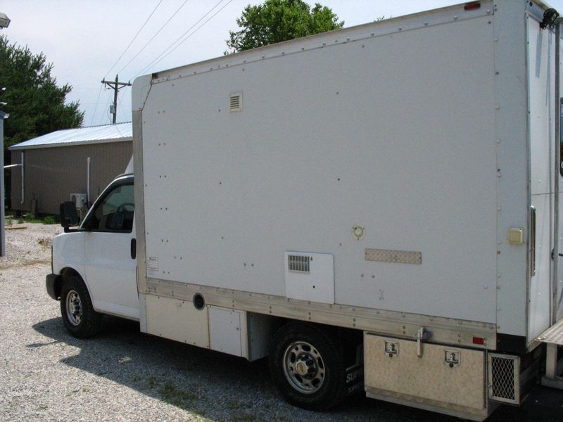 Picture 3/21 of a 2014 van conversion for sale in Harrodsburg, Kentucky