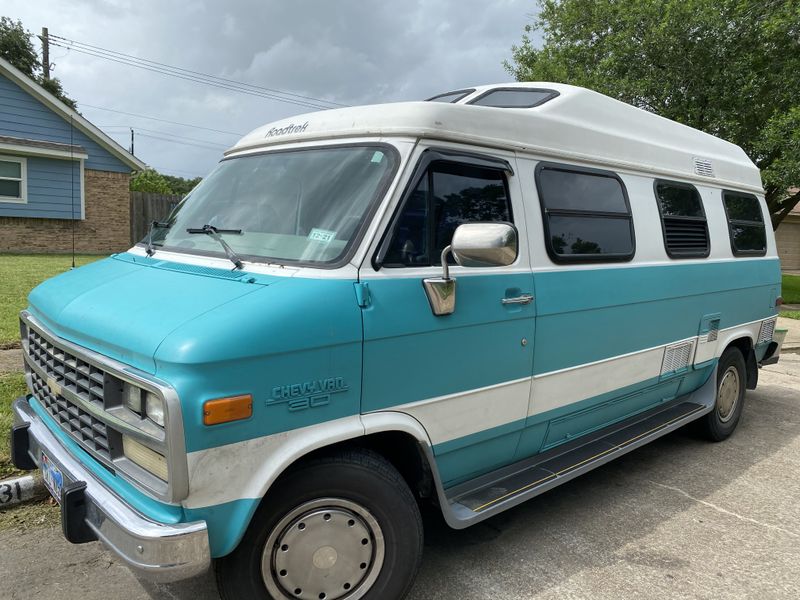 Picture 1/4 of a 1994 Chevy G series Roadtrek  for sale in Austin, Texas
