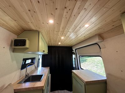 Picture 7/39 of a 2020 Ram ProMaster 2500 Off-Grid Camper Van for sale in Austin, Texas