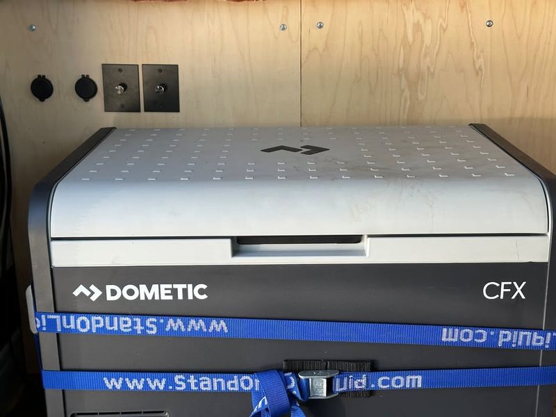 Picture 5/17 of a 2019 Ford Transit XLT Mid Roof RWD Van Conversion for sale in Ashland, Oregon