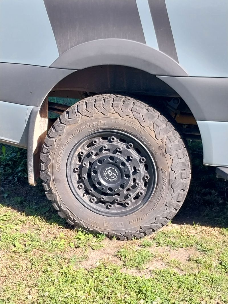 Picture 4/45 of a 2022 Mercedes Sprinter Hi-Top 4x4 Camper for sale in Kankakee, Illinois