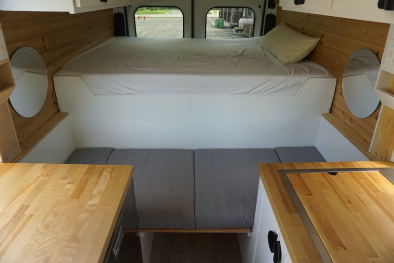 Picture 4/17 of a 2019 Ram Promaster 2500 for sale in Mount Pleasant, Michigan
