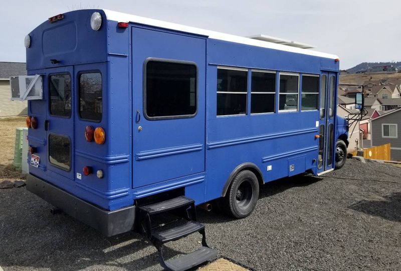 Picture 1/17 of a Six Window Skoolie for sale in Moscow, Idaho