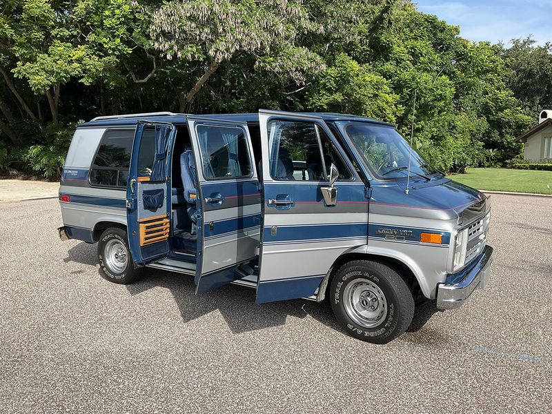 Picture 4/35 of a Chevy G20 Conversion Camper ALL Original for sale in Orlando, Florida