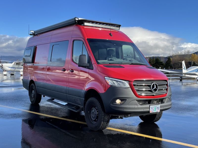 Picture 1/28 of a Vanlife Collective 4WD 2020 Sprinter 170 8kmiles  for sale in Hood River, Oregon