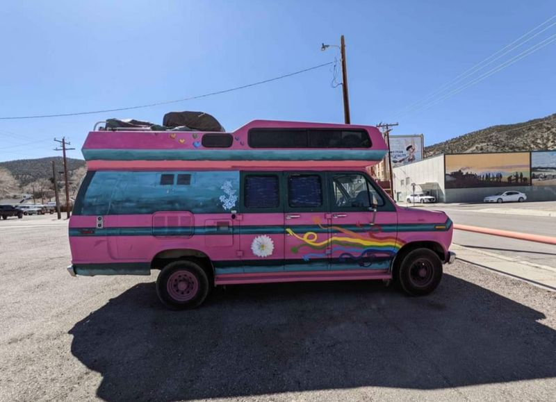 Picture 1/8 of a 1990 Ford Enconoline Mobile Art Studio  for sale in Palmdale, California