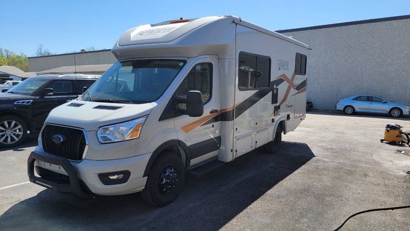 Picture 2/21 of a 2022 Ford Transit for sale in Dallas, Texas